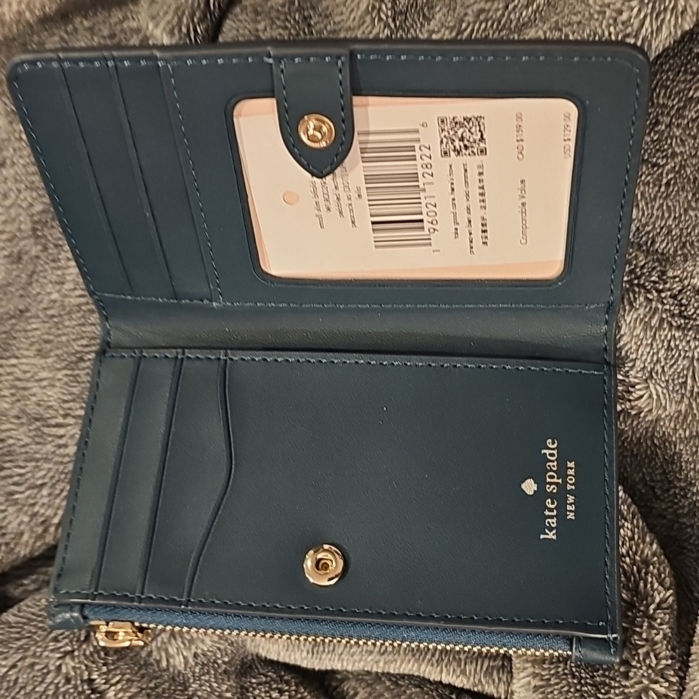 KATE SPADE Wallet - Picture 7 of 8